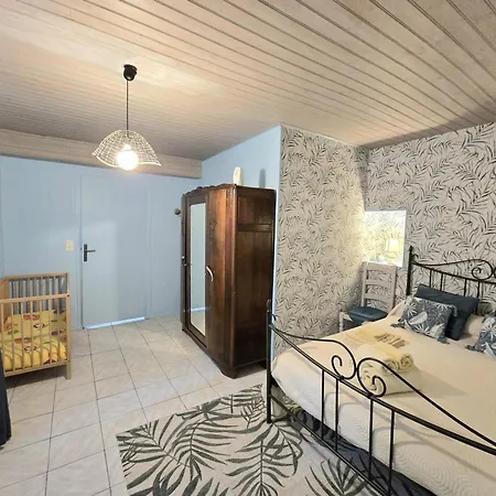 Maison De Charme Avec Piscine Privative Et Aire De Jeux En Plein Coeur Du Perigord - Fr-1-616-80 בית נופש Rampieux